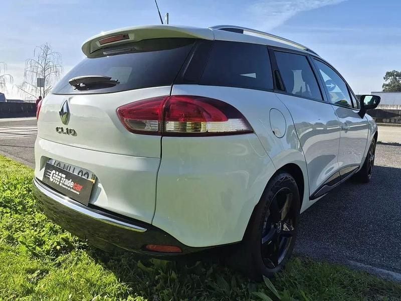 Usado Renault Clio GrandTour LIMITED 90 HP (66 kW) 2018 Branco Carrinha
