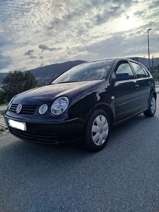 Usado 2005 VW Polo Sedan | € 3.500 (Preço justo) - Imagem 1/4