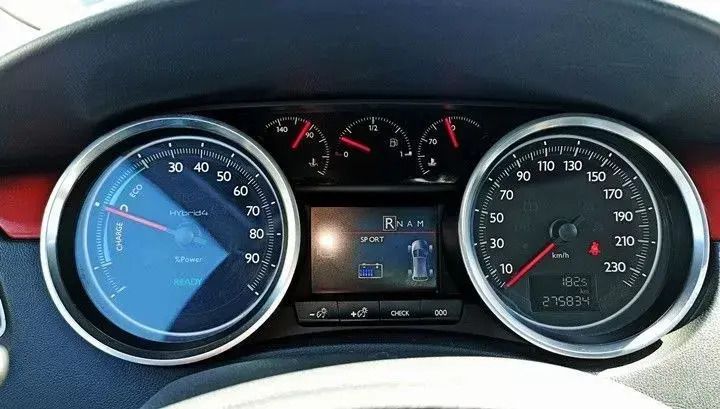 Usado Peugeot 508 RXH 200 HP (147 kW) 2014 Branco (metalizado) Carrinha