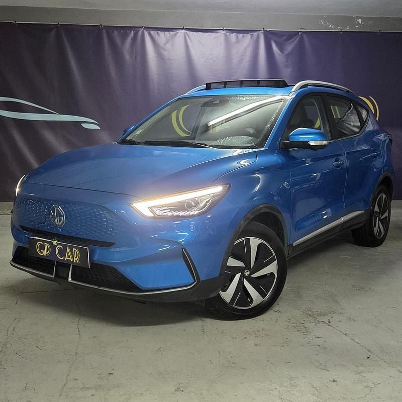 Azul Usado 2022 MG ZS Luxury SUV | € 23.900 (Caro) - Imagem 1/4