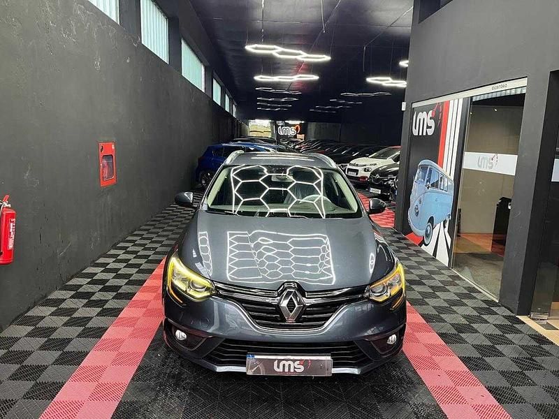 Usado Renault Mégane IV 90 HP (66 kW) 2017 Azul Carrinha