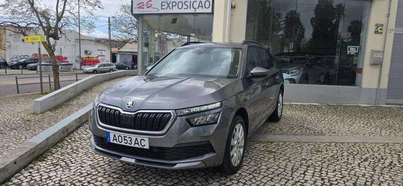 Antracite Usado 2022 Skoda Kamiq SUV | € 16.950 (Bom preço) - Imagem 1/4