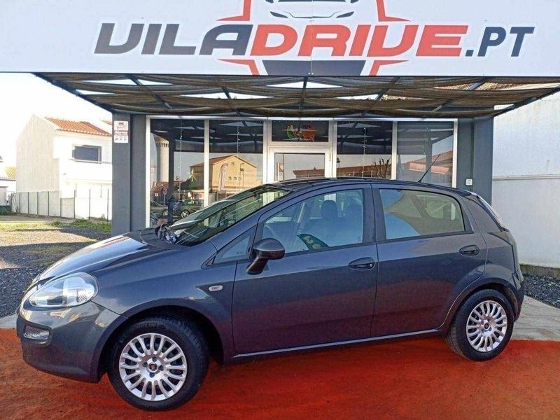 Antracite Usado 2013 Fiat Punto Easy Citadino | € 7.450 (Preço elevado) - Imagem 1/4
