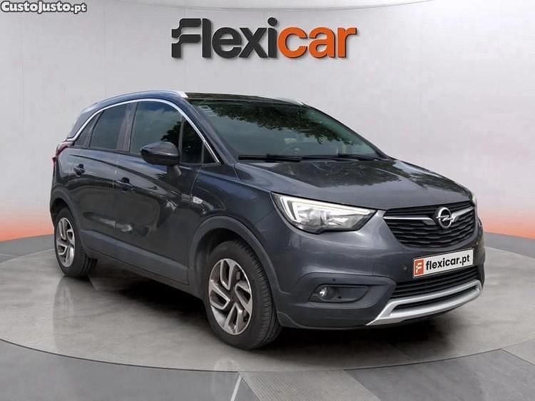 Branco Usado 2017 Opel Crossland X Innovation SUV | € 9.980 (Bom preço) - Imagem 1/1