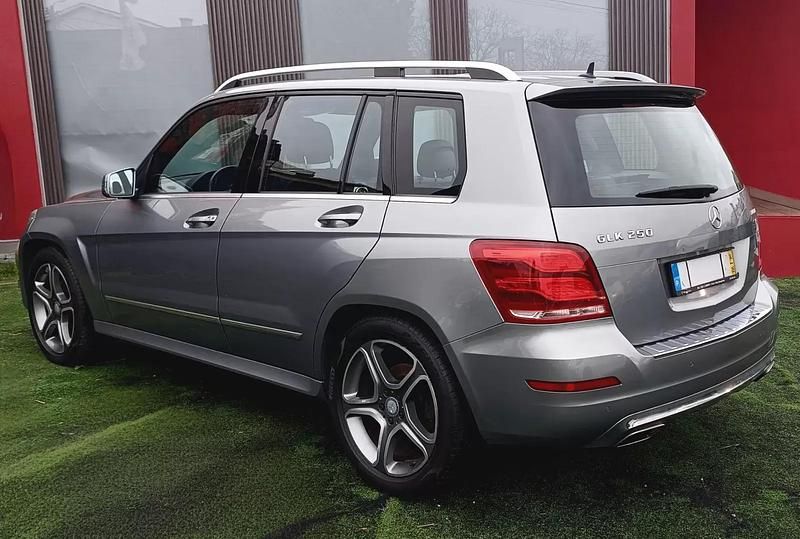 Usado Mercedes GLK250 204 HP (150 kW) 2014 Cinza antracite SUV