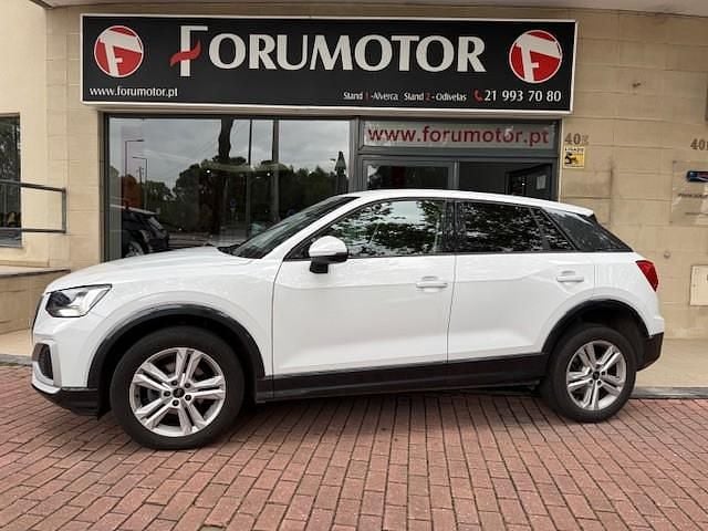 Branco Usado 2024 Audi Q2 SUV | € 32.750 (Preço justo) - Imagem 1/4