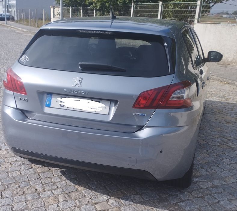 Usado Peugeot 308 Style 130 HP (95 kW) 2017 Sedan