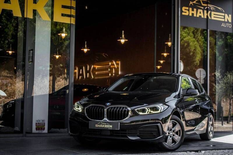 Preto Usado 2020 BMW 116 Citadino | € 19.990 (Bom preço) - Imagem 1/4