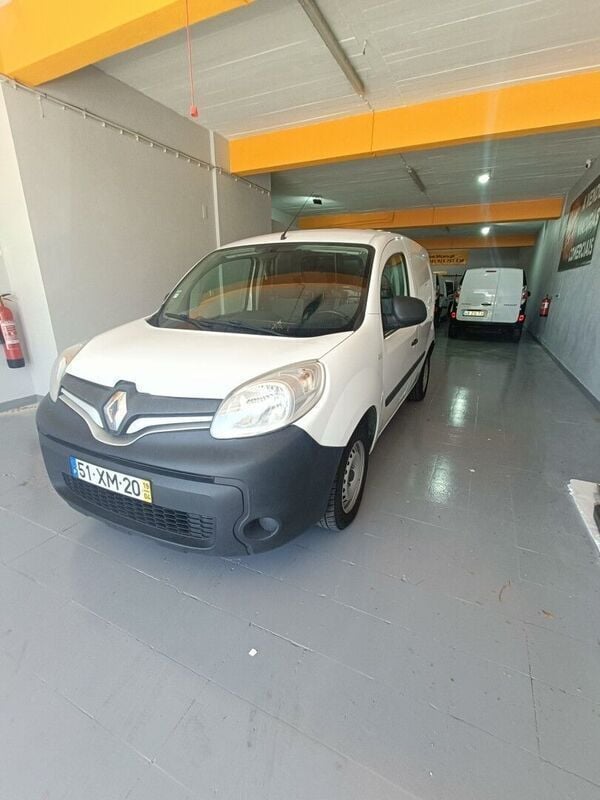 Branco Usado 2019 Renault Kangoo Business Monovolume | € 7.480 (Super Preço) - Imagem 1/4