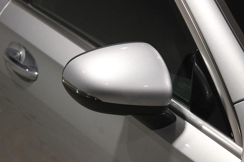 Usado Mercedes A180 AMG line 116 HP (85 kW) 2024 Cinza Sedan