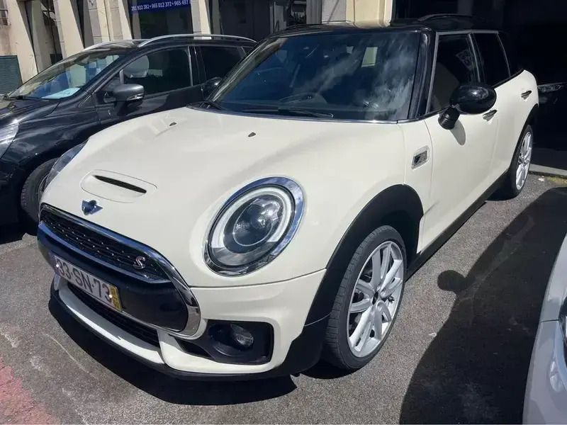 Usado Mini Cooper SD Clubman 190 HP (139 kW) 2017 Branco Carrinha