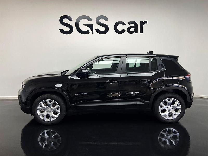 Usado Jeep Avenger EV Altitude 114 kW (156 HP) 2024 Preto SUV