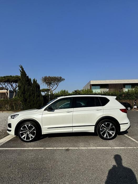 Preto Usado 2021 Seat Tarraco FR SUV | € 27.000 - Imagem 1/4