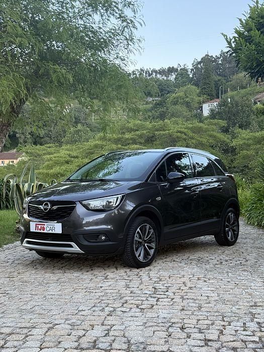 Usado Opel Crossland Innovation 110 HP (80 kW) 2019 SUV