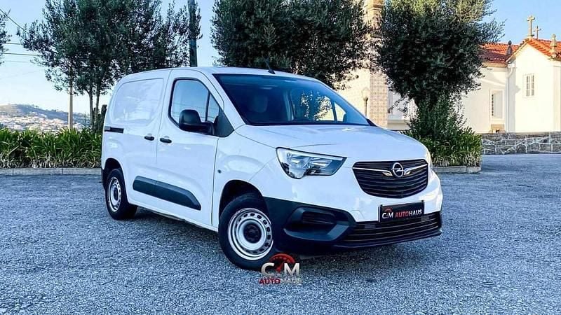 Branco Usado 2021 Opel Combo Monovolume | € 13.750 (Super Preço) - Imagem 1/4