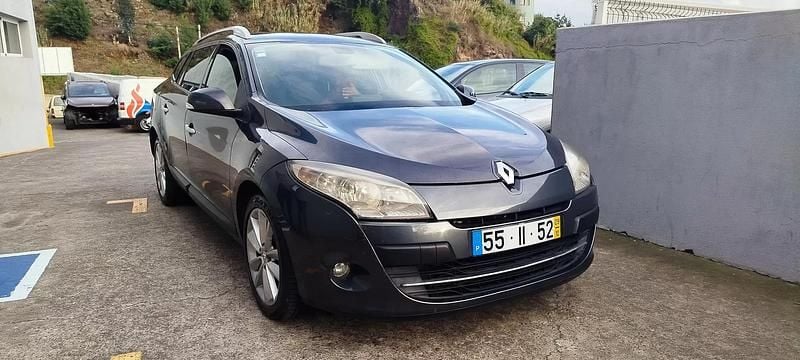 Cinza escuro Usado 2009 Renault Mégane GrandTour Dynamique Carrinha | € 7.950 (Preço elevado) - Imagem 1/4