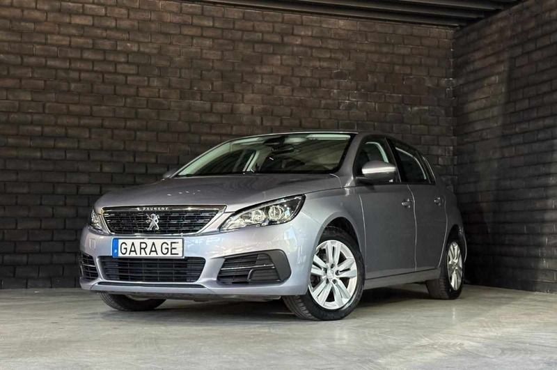Cinzento (metalizado) Usado 2020 Peugeot 308 Active Citadino | € 18.500 (Caro) - Imagem 1/4