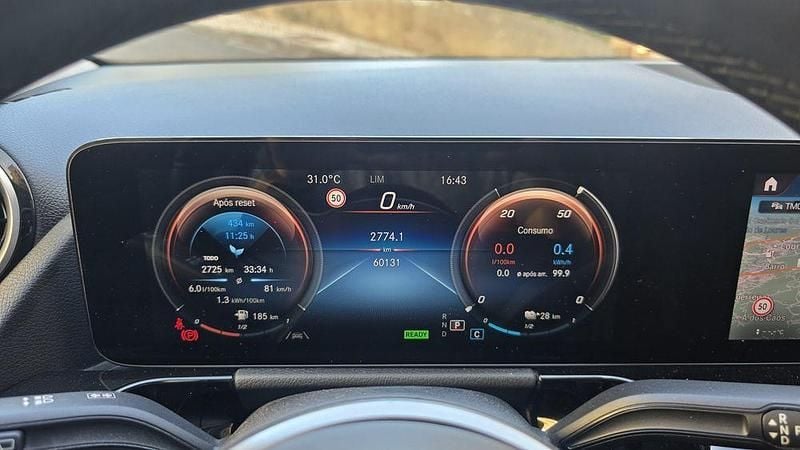 Usado 2022 Mercedes GLA250 SUV | € 36.000 - Imagem 1/4