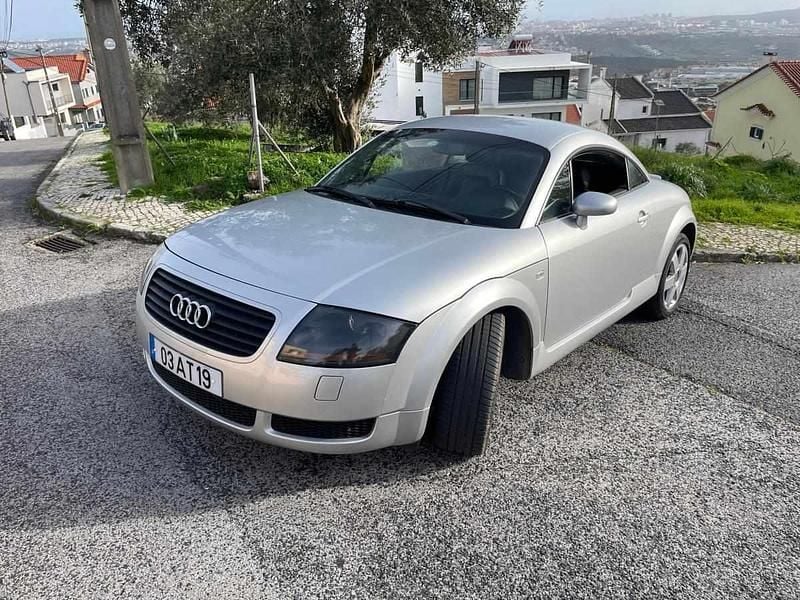 Cinzento Usado 1999 Audi TT | € 10.150 (Preço justo) - Imagem 1/4