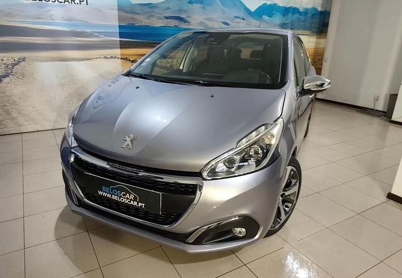 Usado Peugeot 208 110 HP (80 kW) 2018 Cinza Citadino