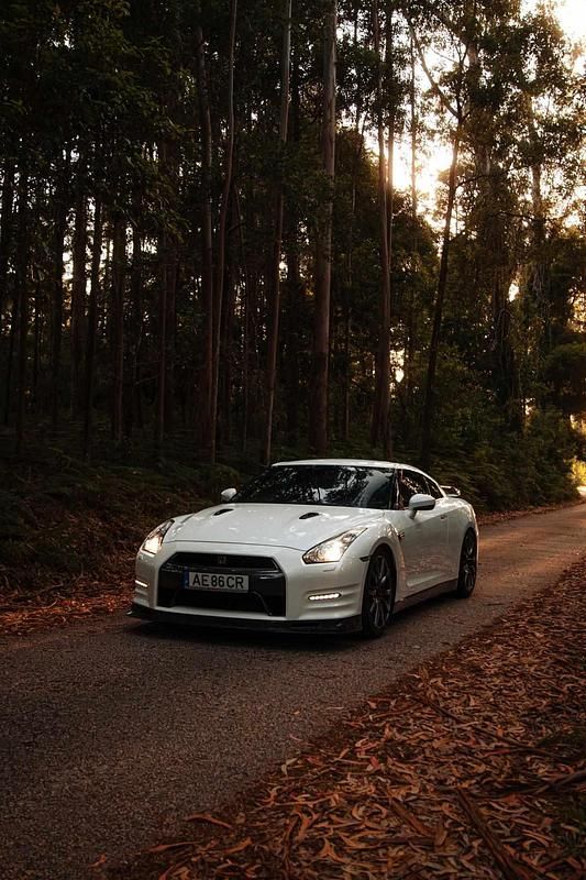 Usado Nissan GT-R GT 549 HP (403 kW) 2014 Branco Coupé