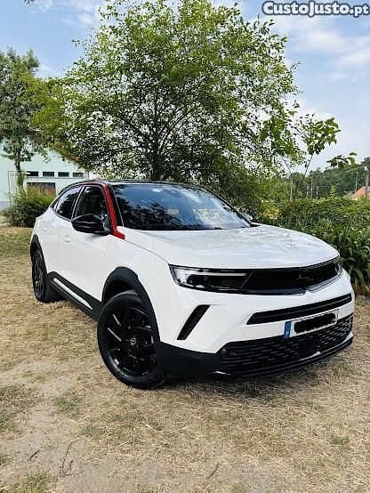 Branco Usado 2022 Opel Mokka GS Line SUV | € 17.950 (Bom preço) - Imagem 1/1