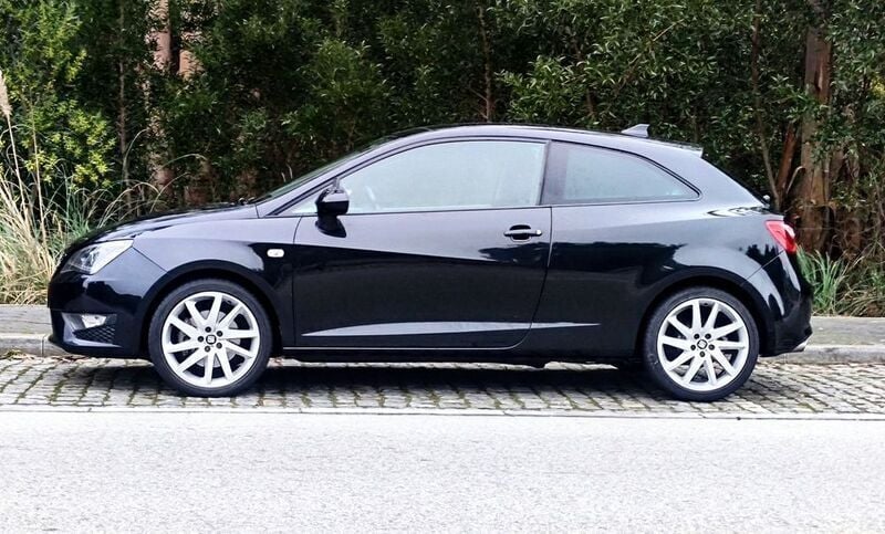 Usado Seat Ibiza FR 105 HP (77 kW) 2014