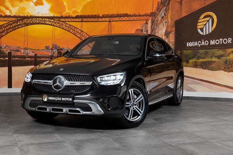 Preto Usado 2020 Mercedes GLC220 Edition Coupé | € 42.900 - Imagem 1/4