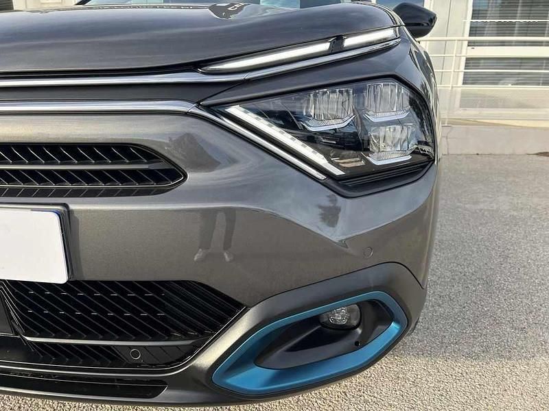 Usado Citroën e-C4 100 kW (136 HP) 2022 Cinzento