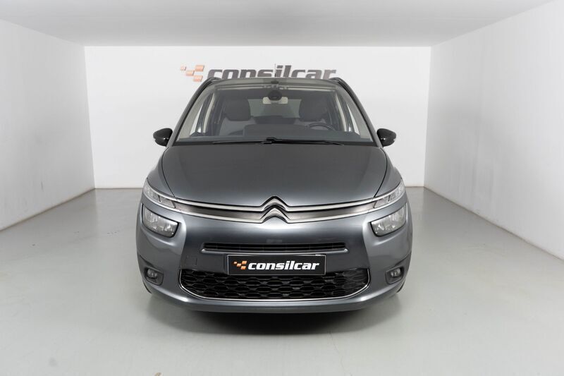 Cinza Usado 2016 Citroën C4 Feel Monovolume | € 11.980 (Preço justo) - Imagem 1/4