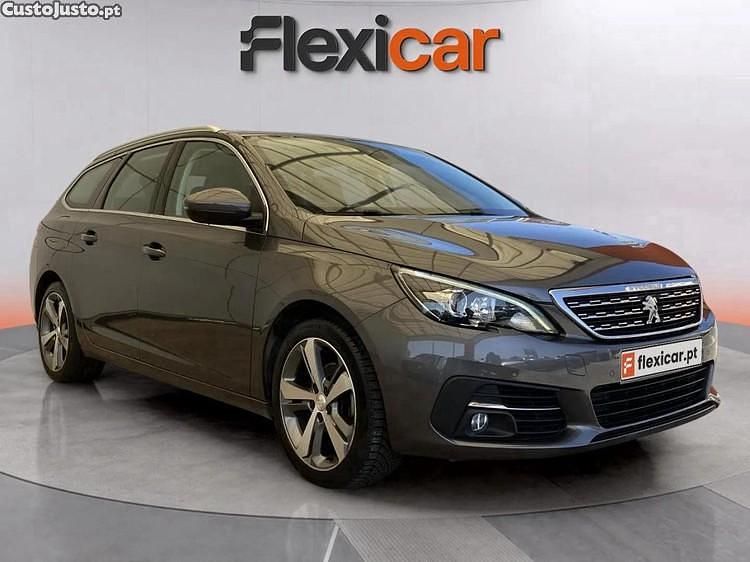 Cinza Usado 2020 Peugeot 308 Allure Carrinha | € 12.880 (Preço justo) - Imagem 1/1
