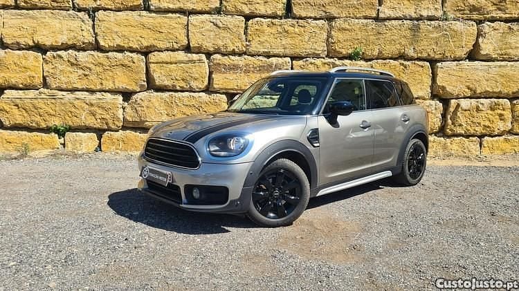 Cinza Usado 2020 Mini One D Countryman SUV | € 26.500 (Preço elevado) - Imagem 1/1