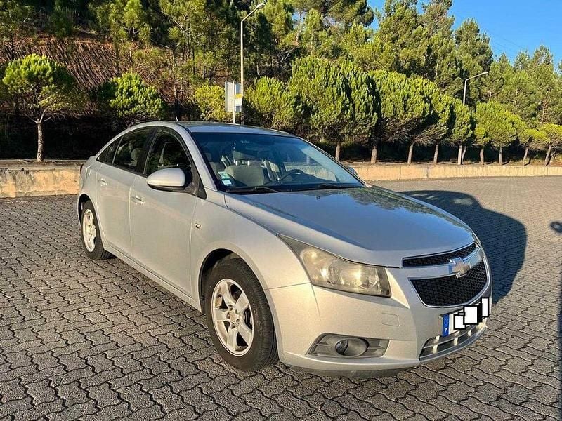 Usado 2010 Chevrolet Cruze LS Sedan | € 5.200 (Preço justo) - Imagem 1/4