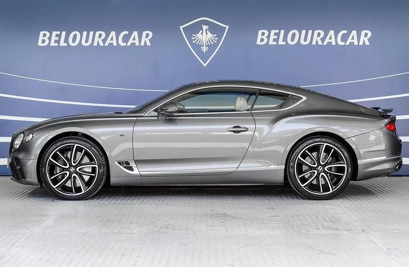 Usado Bentley Continental GT 635 HP (467 kW) 2018 Cinzento Coupé