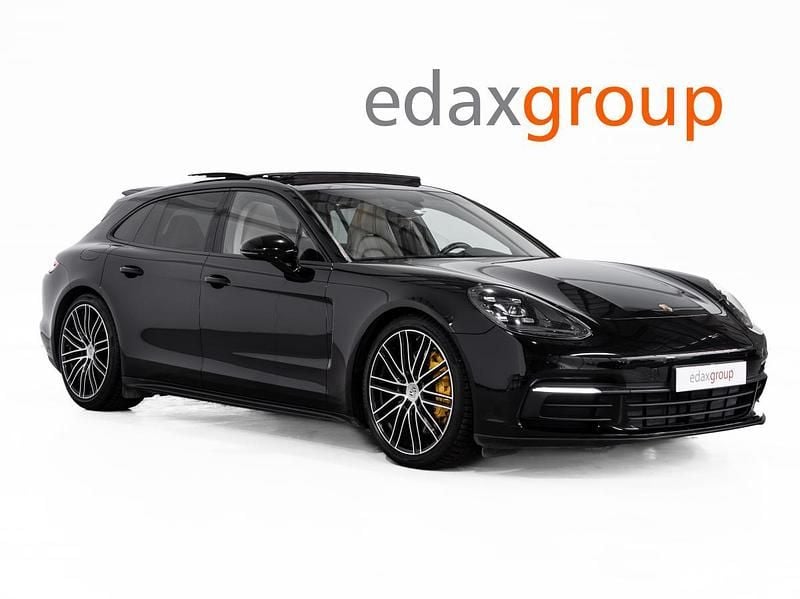 Preto Usado 2018 Porsche Panamera Sport Turismo Sedan | € 68.990 - Imagem 1/4