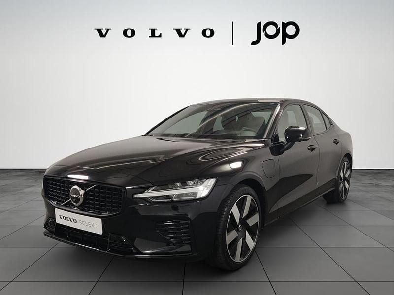Usado Volvo S60 Plus 455 HP (334 kW) 2024 Preto Sedan