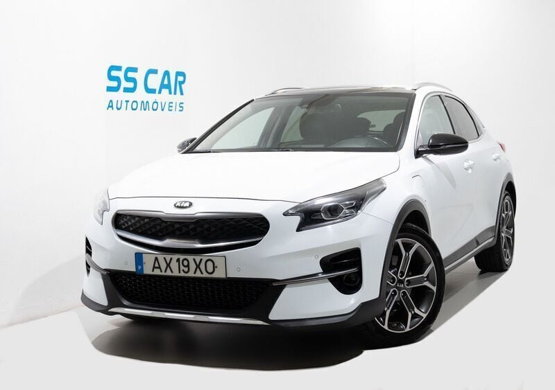 Branco Usado 2021 Kia XCeed SUV | € 17.940 (Bom preço) - Imagem 1/4