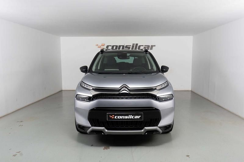 Cinza Usado 2024 Citroën C3 PureTech Citadino | € 16.780 (Preço justo) - Imagem 1/4