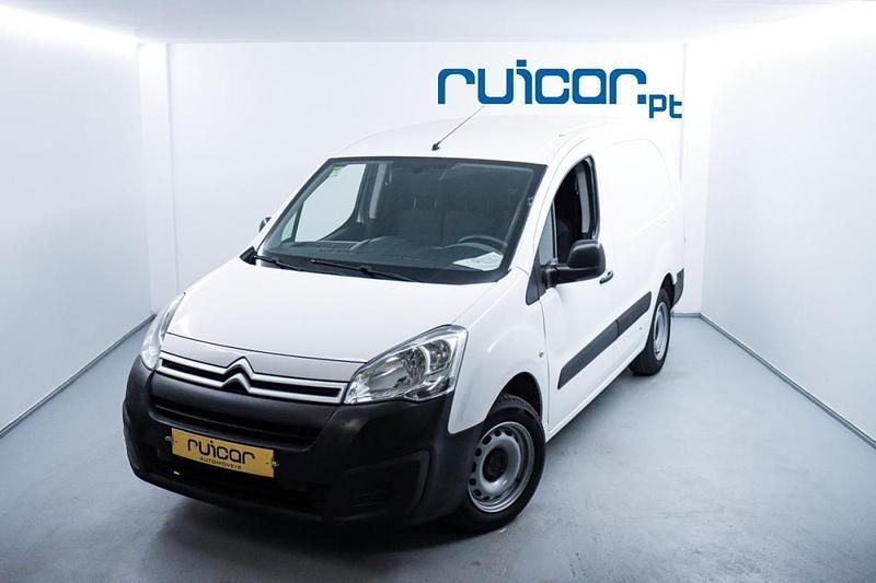Branco Usado 2018 Citroën Berlingo Monovolume | € 12.950 (Preço justo) - Imagem 1/4
