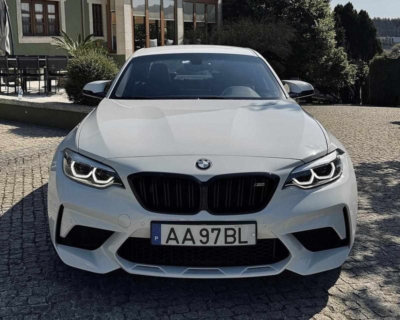 Branco Usado 2020 BMW M2 Competition Edition Citadino | € 69.000 - Imagem 1/4