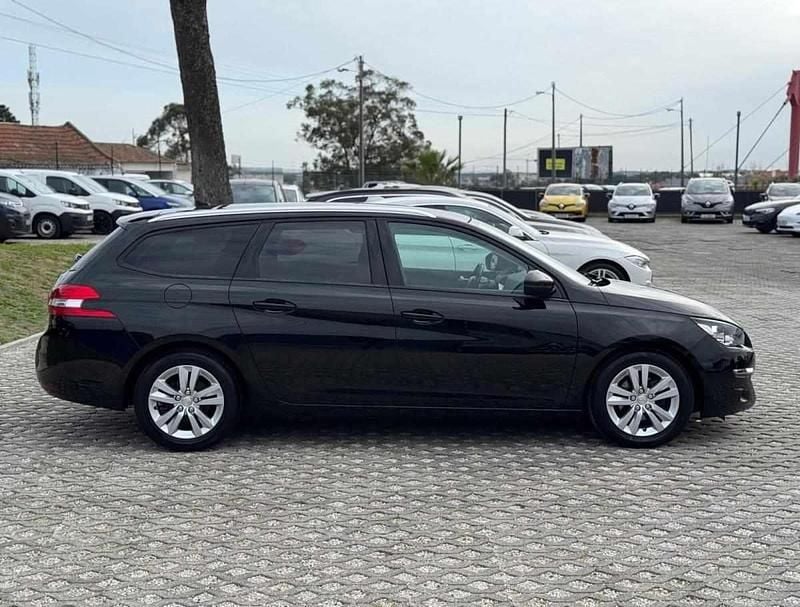 Usado Peugeot 308 120 HP (88 kW) 2017 Preto Carrinha