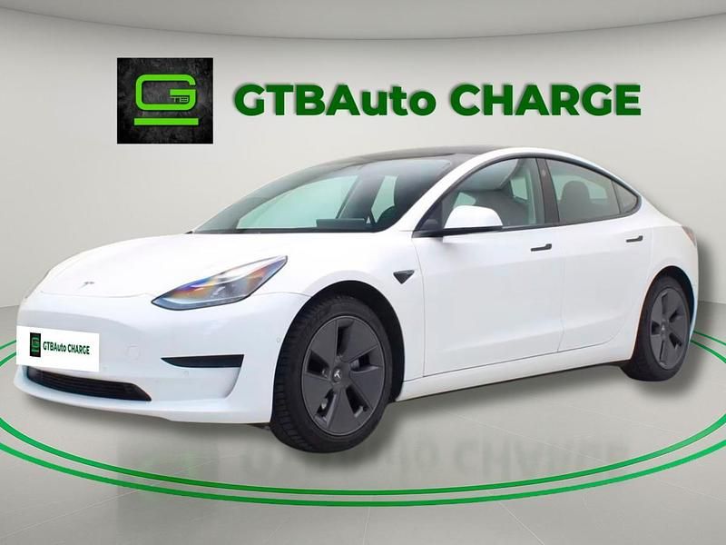 Branco Usado 2021 Tesla Model 3 Standard Range Sedan | € 28.999 (Preço elevado) - Imagem 1/4