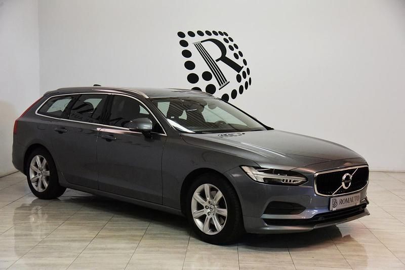 Usado Volvo V90 Momentum 190 HP (139 kW) 2017 Cinza Carrinha