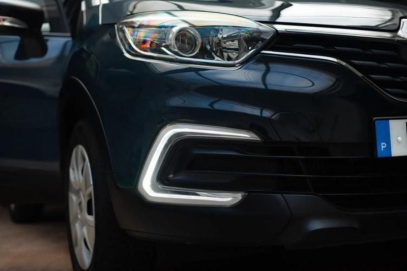 Usado Renault Captur 90 HP (66 kW) 2018 Cinzento SUV