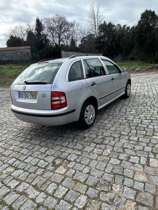 Usado Skoda Fabia 64 HP (47 kW) 2007 Carrinha