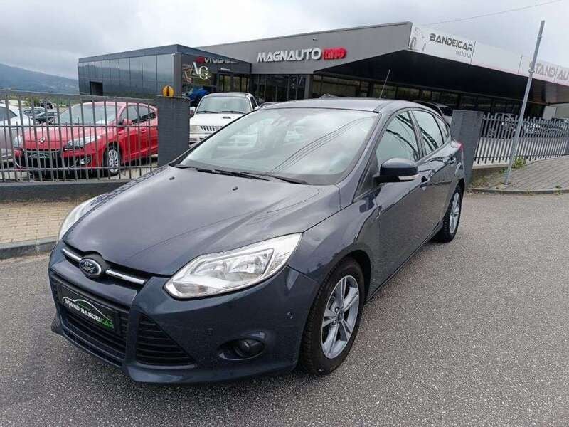 Cinza Usado 2014 Ford Focus Titanium | € 11.000 (Caro) - Imagem 1/4