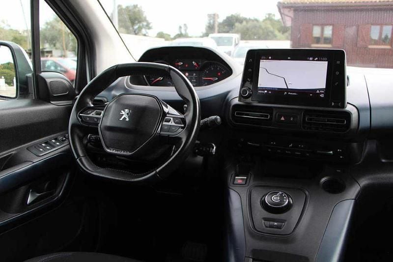 Usado Peugeot Rifter 131 HP (96 kW) 2019 Branco Monovolume