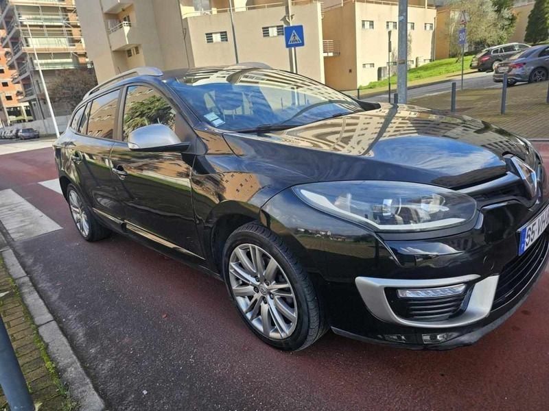 Preto Usado 2014 Renault Mégane GrandTour Carrinha | € 5.900 - Imagem 1/4