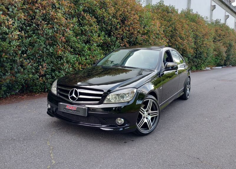 Preto Usado 2008 Mercedes C200 AMG Sedan | € 11.950 - Imagem 1/4