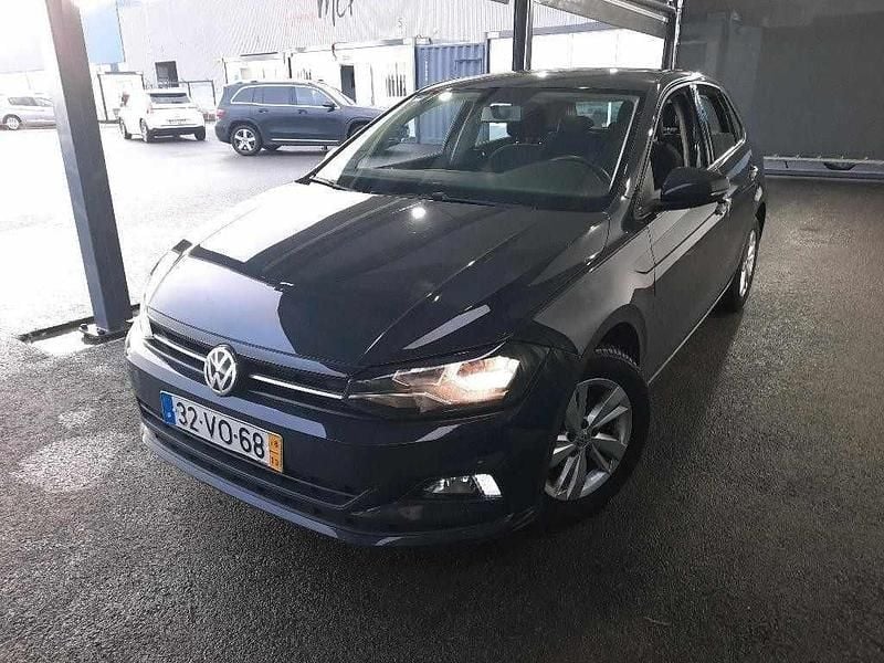 Usado VW Polo 80 HP (58 kW) 2018 Cinzento Citadino